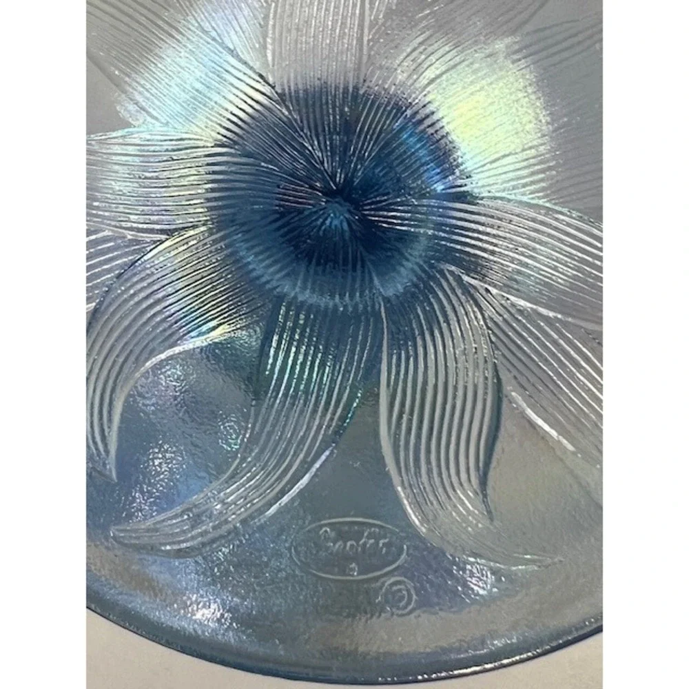 Fenton Ice Blue Iridescent Vase Daffodils Ruffled Edge 7-8